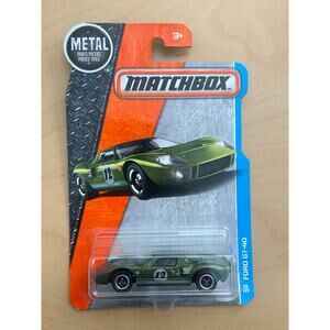 Matchbox Ford GT-40 Green Diecast 23/125 2016 Collector Car New on Card